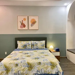 Апартаменты Start House Coliving Walk 5 Minute To The Airport, Хошимин